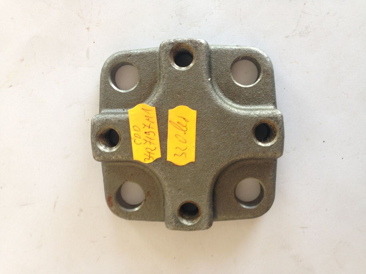 Capac 3427197M1